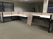 Load image into Gallery viewer, Teknion TOS Cubicles - 6&#39;x8&#39; at 48&quot; Tall