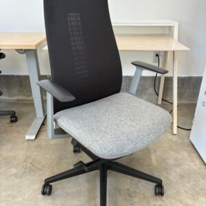 Used Haworth Fern conference chair with fixed conference arms